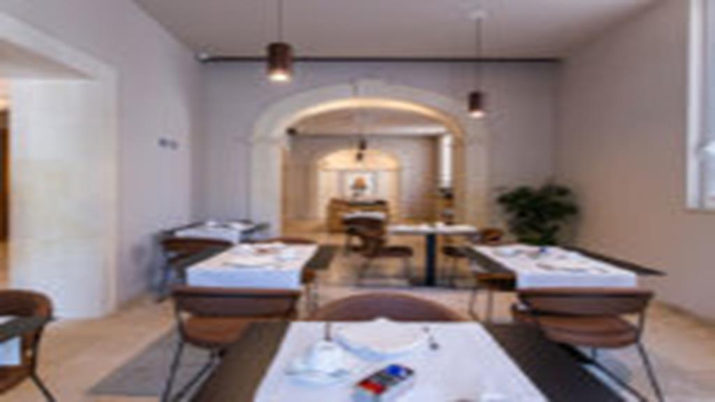 Charme Simon Bolivar Noto Exterior photo